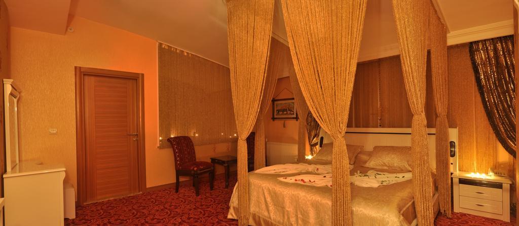 Karaman Demosan Hotel מראה חיצוני תמונה