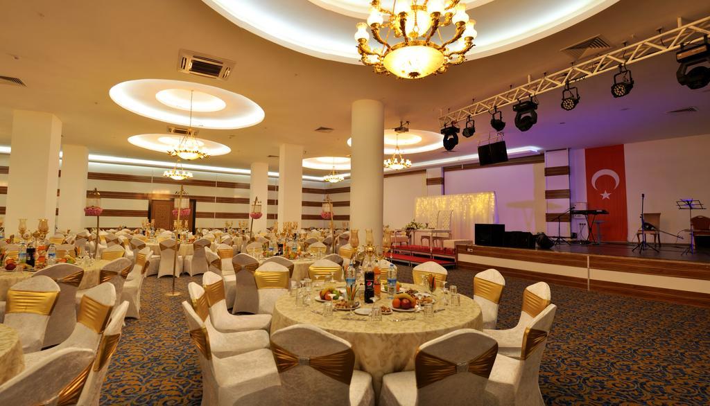 Karaman Demosan Hotel מראה חיצוני תמונה