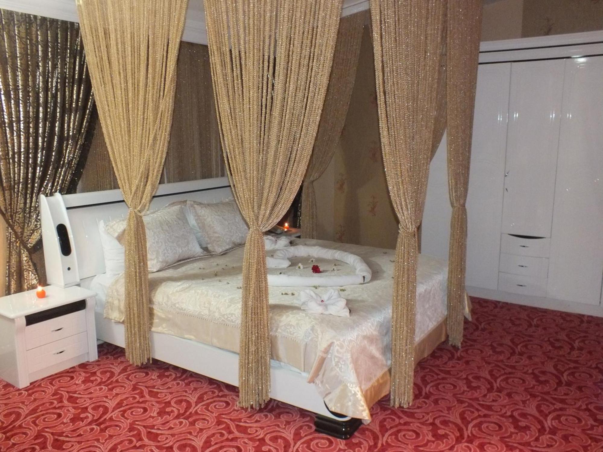 Karaman Demosan Hotel חדר תמונה